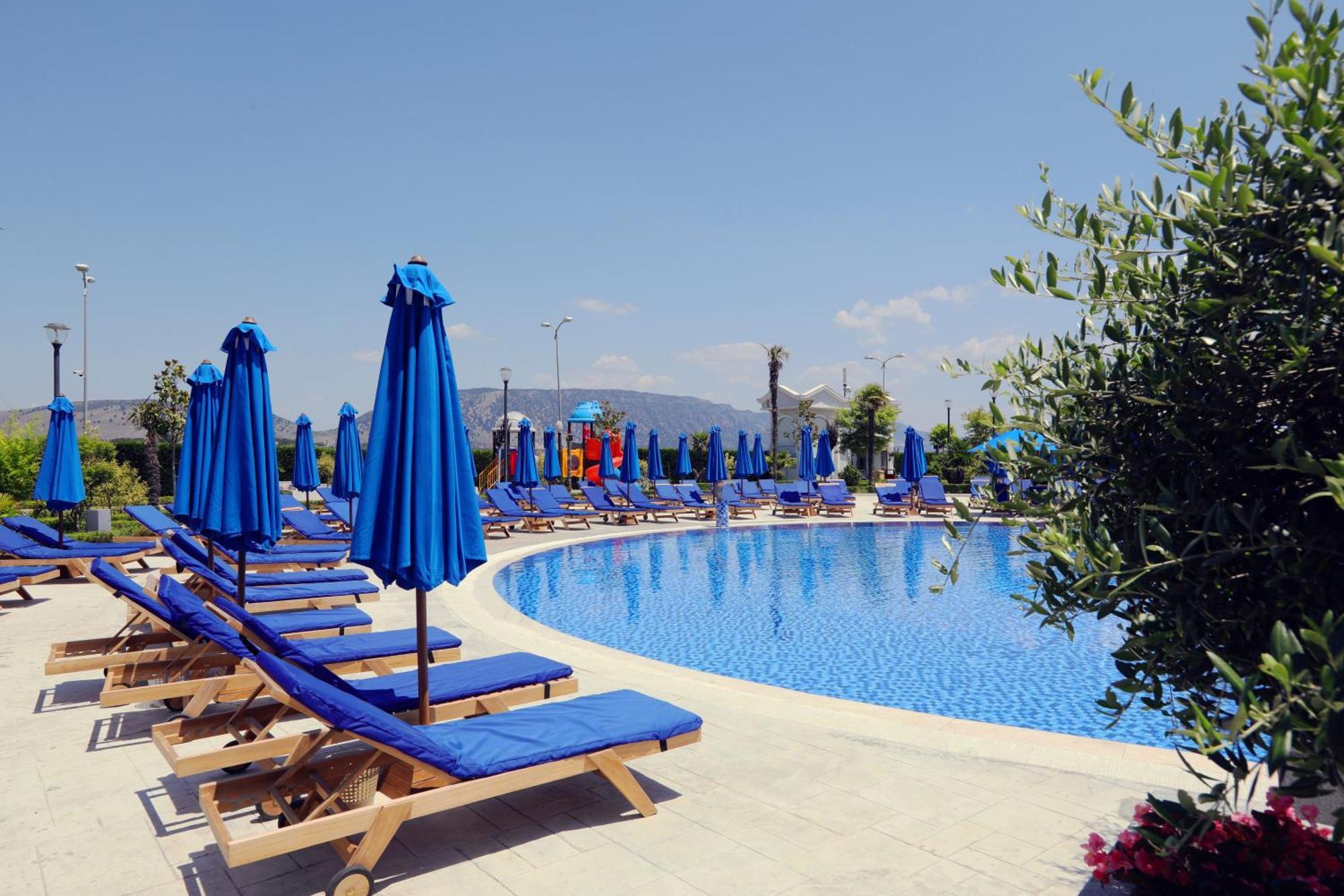 Velipoja Grand Europa Resort, Affiliated By Melia Dış mekan fotoğraf